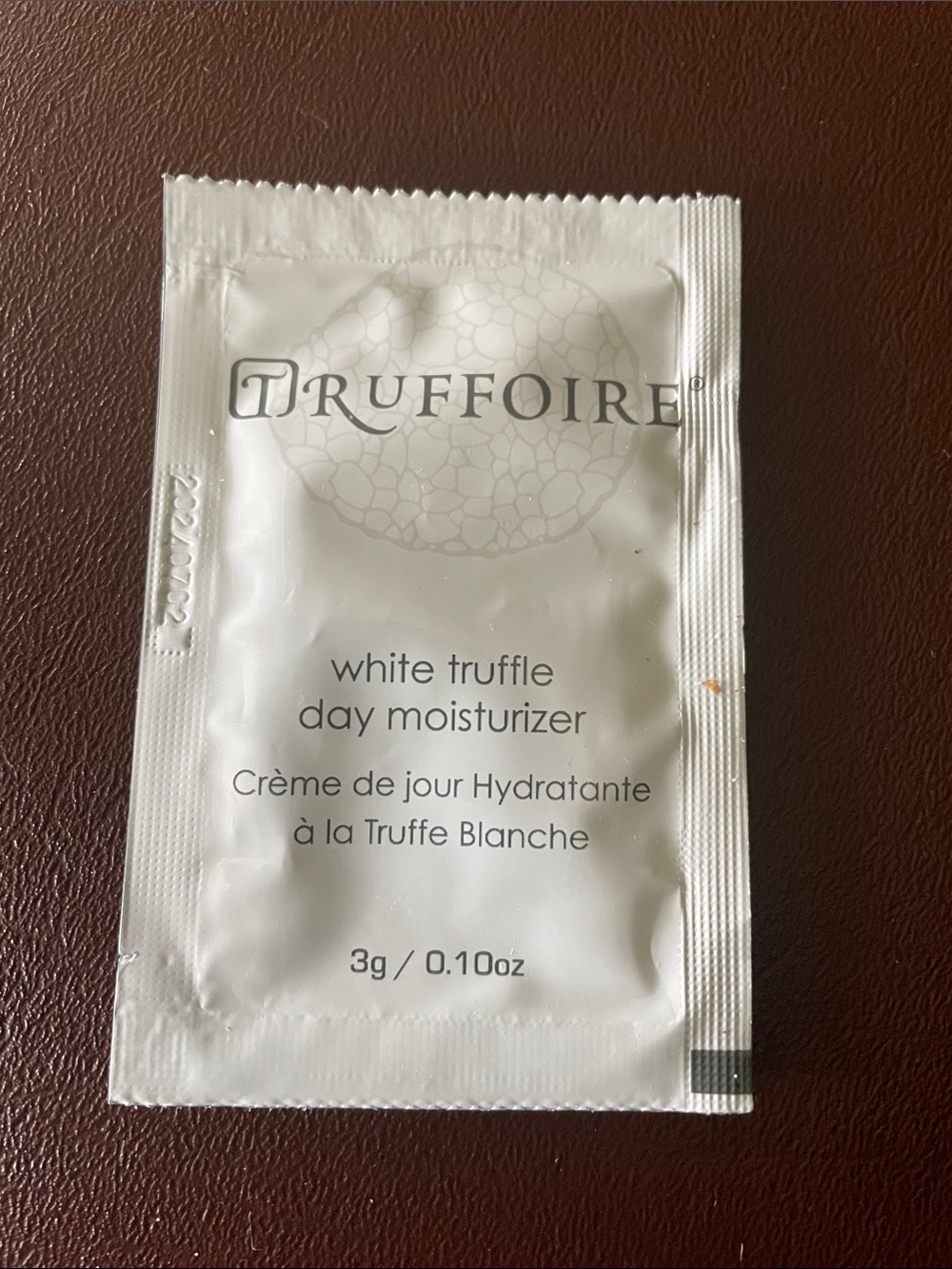 TRUFFOIRE WHITE TRUFFLE DAY MOISTURIZER CREAM SAMPLE